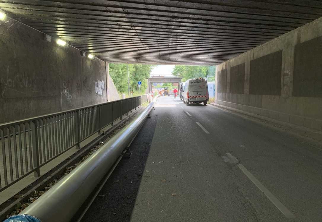 Grabenlose Kanalsanierung im TIP-Verfahren unter mehreren Brücken Grabenlose Kanalsanierung im TIP-Verfahren unter mehreren Brücken