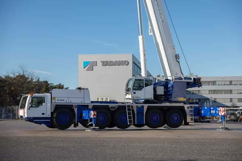 Tadano hat auch den AC 5.250L-2 ab Werk mit hoher Serienausstattung ausgestattet. Dazu gehört die Kransteuerung IC-1 Plus. | Foto: Tadano Tadano hat auch den AC 5.250L-2 ab Werk mit hoher Serienausstattung ausgestattet. Dazu gehört die Kransteuerung IC-1 Plus. | Foto: Tadano