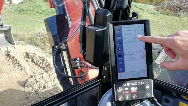 Vemcon: Teilautomatik für Kompaktbagger Vemcon: Teilautomatik für Kompaktbagger