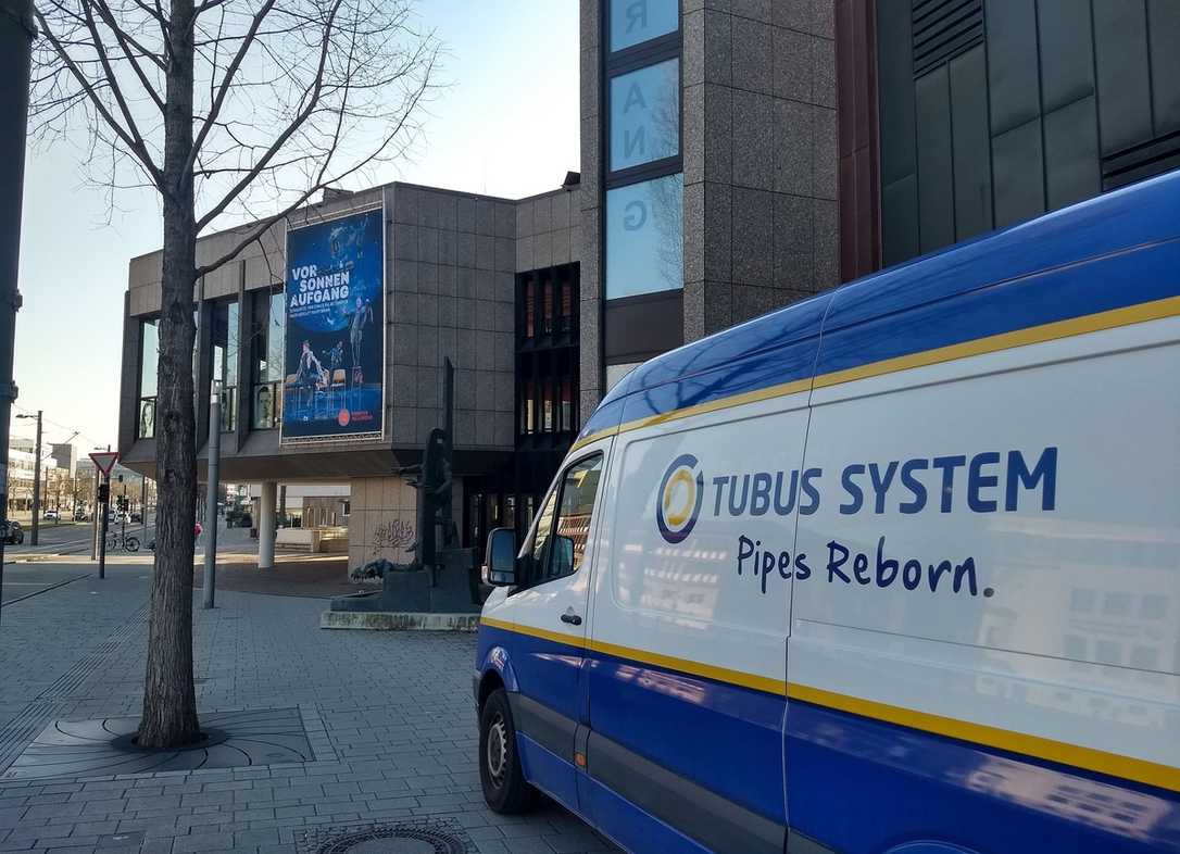 Tubus System: Inhouse-Sanierung im laufenden Theater-Betrieb Tubus System: Inhouse-Sanierung im laufenden Theater-Betrieb