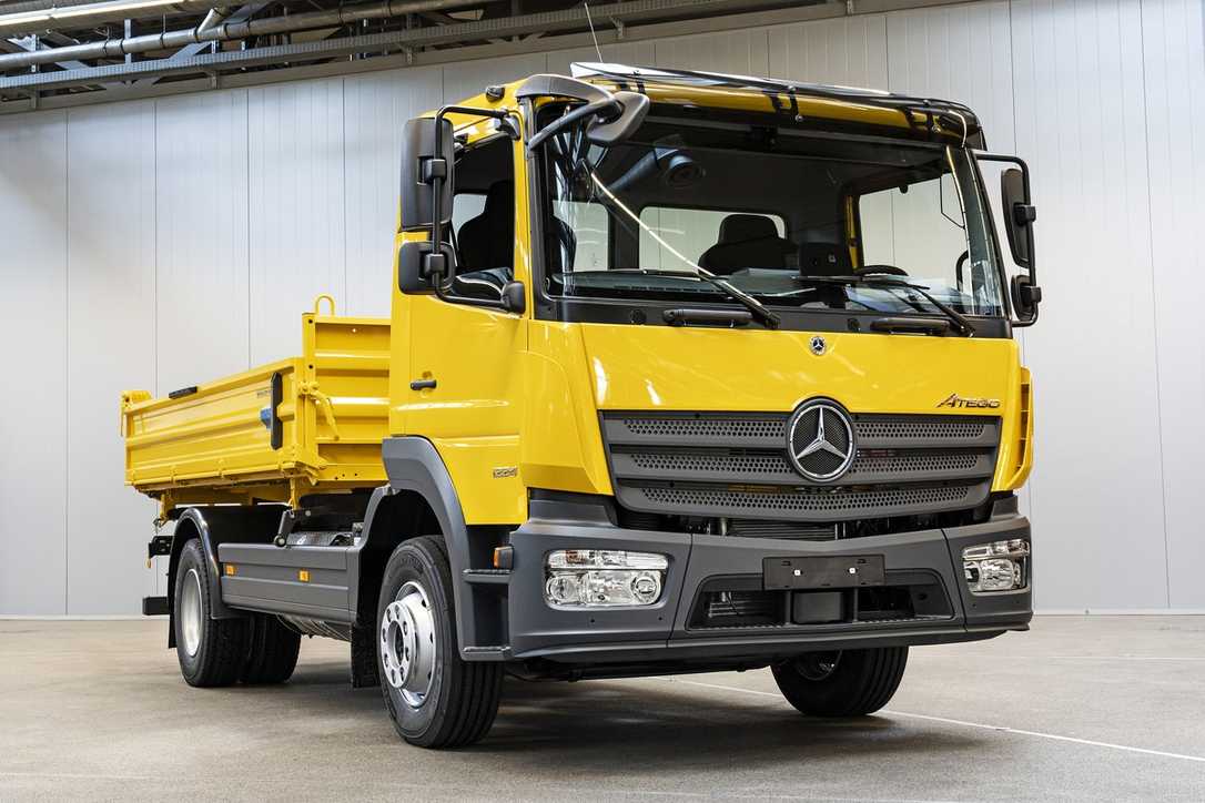 Mercedes-Benz Atego seit 25 Jahren erfolgreich: Dieses Konzept funktioniert einfach Mercedes-Benz Atego seit 25 Jahren erfolgreich: Dieses Konzept funktioniert einfach
