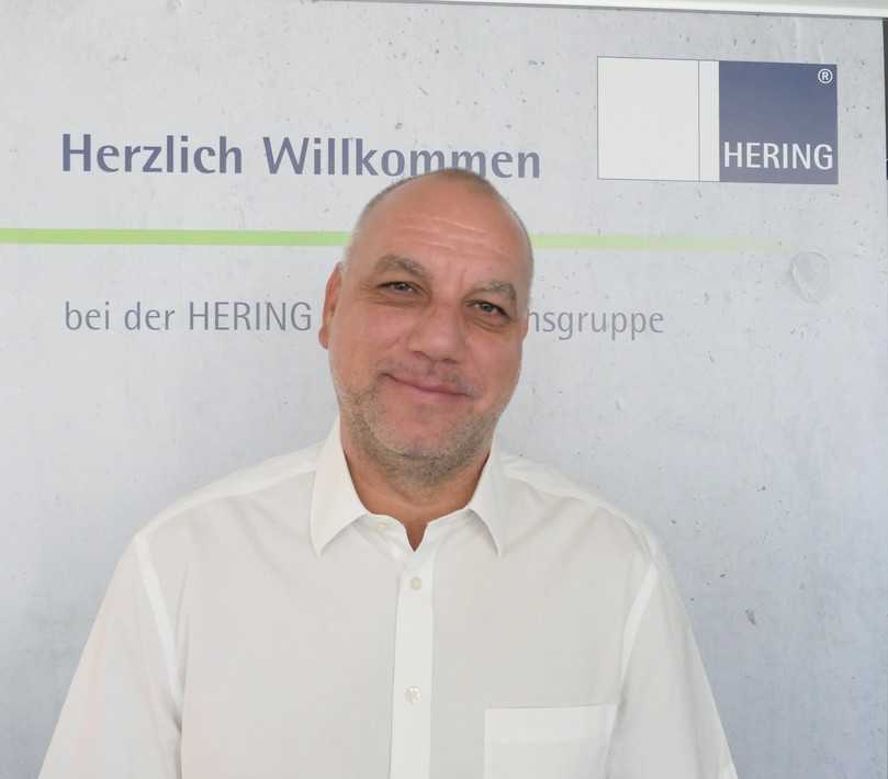 Christian Winkler leitet bei der Hering Gruppe das Prozess- und Digitalisierungsmanagement. | Foto: HERING GmbH & Co. KG Christian Winkler leitet bei der Hering Gruppe das Prozess- und Digitalisierungsmanagement. | Foto: HERING GmbH & Co. KG