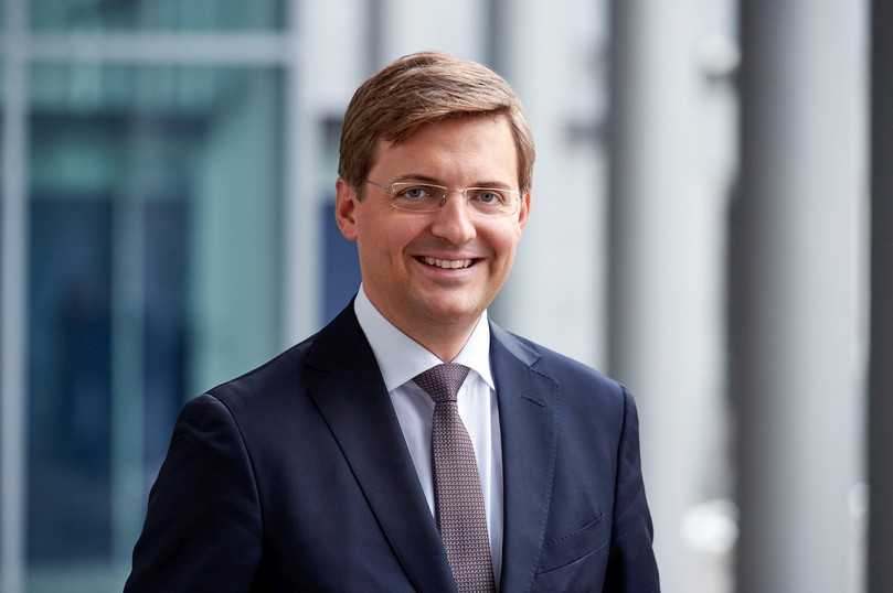 Dr. Maximilian Pluta ist Managing Partner der Pluta Rechtsanwalts GmbH und Geschäftsführer der Pluta Management GmbH. Er ist Rechtsanwalt, Diplom-Kaufmann sowie Steuerberater und leitet den Geschäftsbereich Sanierung & Restrukturierung. | Foto: Pluta Dr. Maximilian Pluta ist Managing Partner der Pluta Rechtsanwalts GmbH und Geschäftsführer der Pluta Management GmbH. Er ist Rechtsanwalt, Diplom-Kaufmann sowie Steuerberater und leitet den Geschäftsbereich Sanierung & Restrukturierung. | Foto: Pluta