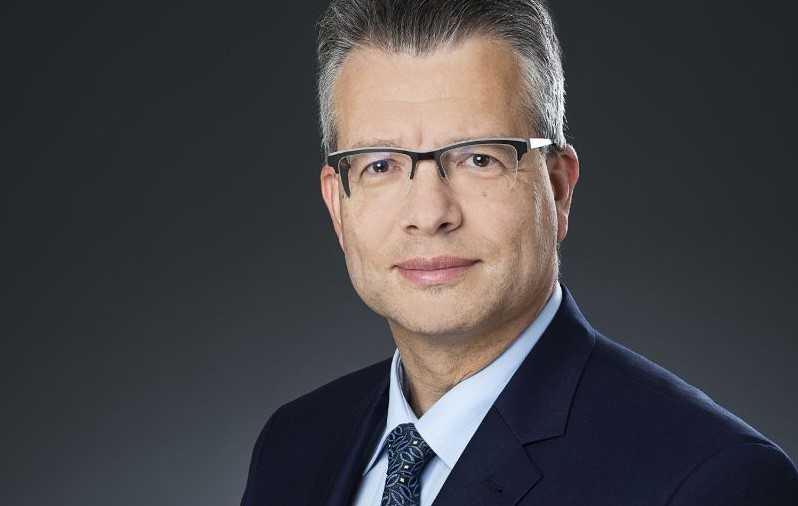 „Wir hoffen nicht, dass es zu einem ruinösen Bieterwettbewerb kommt. In früheren Jahren hat der auf dem Bau oft in die Insolvenz geführt.“ Thomas Möller | Foto: Landesvereinigung Bauwirtschaft BW „Wir hoffen nicht, dass es zu einem ruinösen Bieterwettbewerb kommt. In früheren Jahren hat der auf dem Bau oft in die Insolvenz geführt.“ Thomas Möller | Foto: Landesvereinigung Bauwirtschaft BW