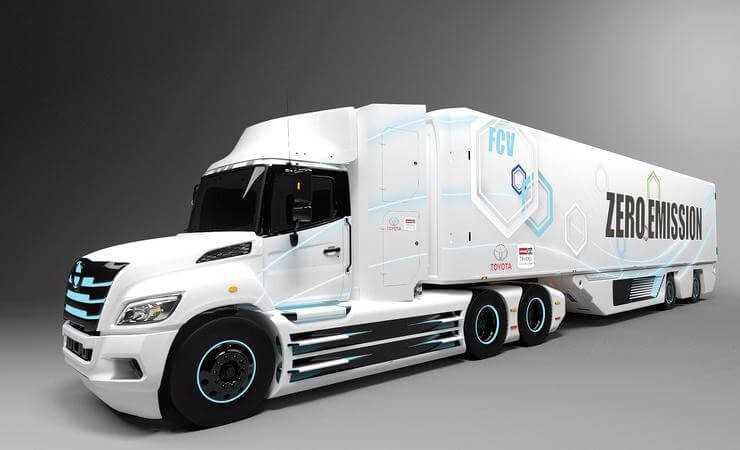 Toyota und Hino entwickeln US-Haubentruck mit Brennstoffzelle Toyota und Hino entwickeln US-Haubentruck mit Brennstoffzelle
