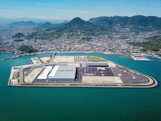 Das neue, fast fünf Hektar große Kran-Werk in Kozai | Fotos: Tadano Das neue, fast fünf Hektar große Kran-Werk in Kozai | Fotos: Tadano