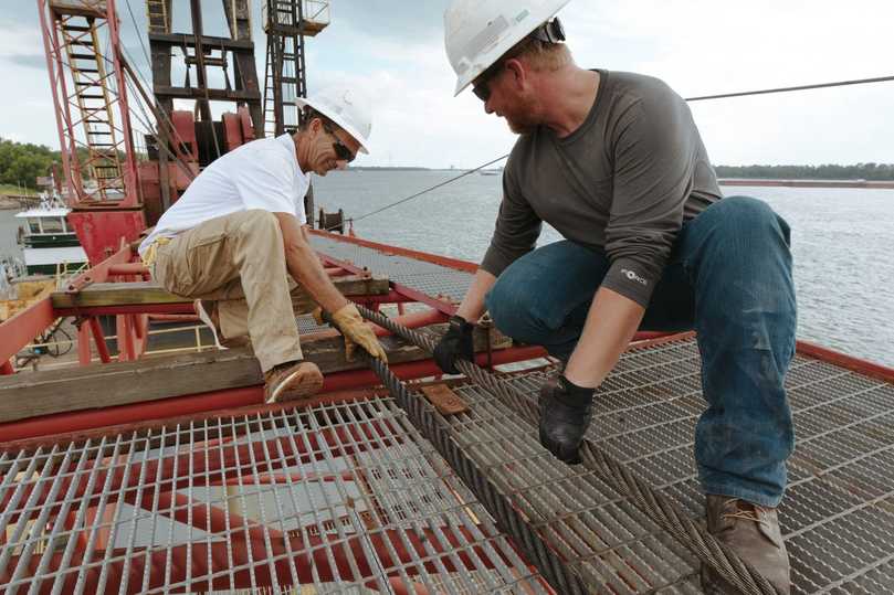 Neue Arbeitsklamotten fällig? Carhartt bietet auf der Nordbau alles, was das Handwerkerherz begehrt, z.B. die Funktions-Serie „Force“. | Foto: Carhartt Neue Arbeitsklamotten fällig? Carhartt bietet auf der Nordbau alles, was das Handwerkerherz begehrt, z.B. die Funktions-Serie „Force“. | Foto: Carhartt