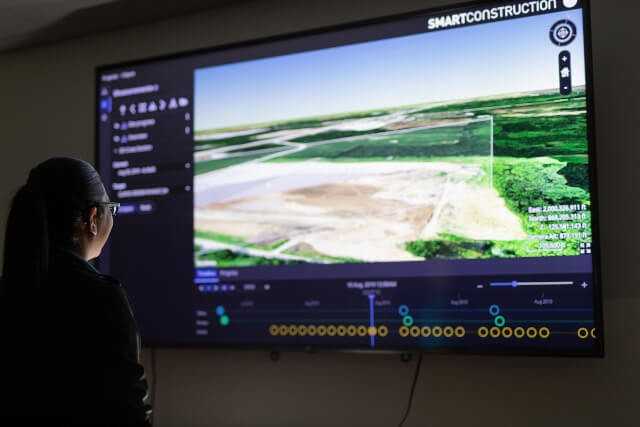 Mit Smart Construction wird das Bauen digital – Exklusiv-Interview mit Karsten Elles von Komatsu Europe Mit Smart Construction wird das Bauen digital – Exklusiv-Interview mit Karsten Elles von Komatsu Europe