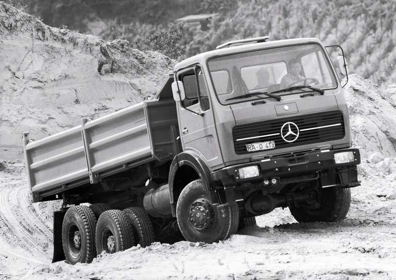 Der Mercedes-Benz 2632 6x6 in Frontlenker-Bauweise trumpfte in den 70er und 80er Jahren auf. | Foto: Daimler AG Der Mercedes-Benz 2632 6x6 in Frontlenker-Bauweise trumpfte in den 70er und 80er Jahren auf. | Foto: Daimler AG