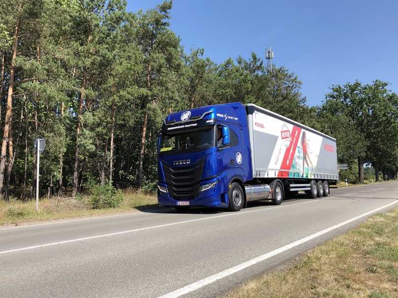 Nicht auszuschließen das nach erfolgreichem Einsatz im Iveco S-Way auch die Baufahrzeugreihe X-Way der Italiener in den Genuss des autonomen Fahrens kommen. | Foto: Quatex Nicht auszuschließen das nach erfolgreichem Einsatz im Iveco S-Way auch die Baufahrzeugreihe X-Way der Italiener in den Genuss des autonomen Fahrens kommen. | Foto: Quatex