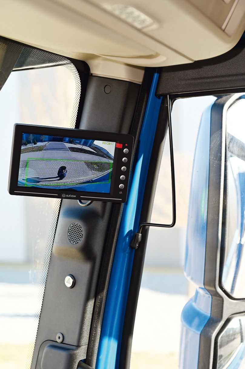 Eine Weitwinkelkamera verbessert die Rundumsicht und fungiert im Iveco S-Way als Teil des Abbiegeassistenten. | Foto: Quatex Eine Weitwinkelkamera verbessert die Rundumsicht und fungiert im Iveco S-Way als Teil des Abbiegeassistenten. | Foto: Quatex