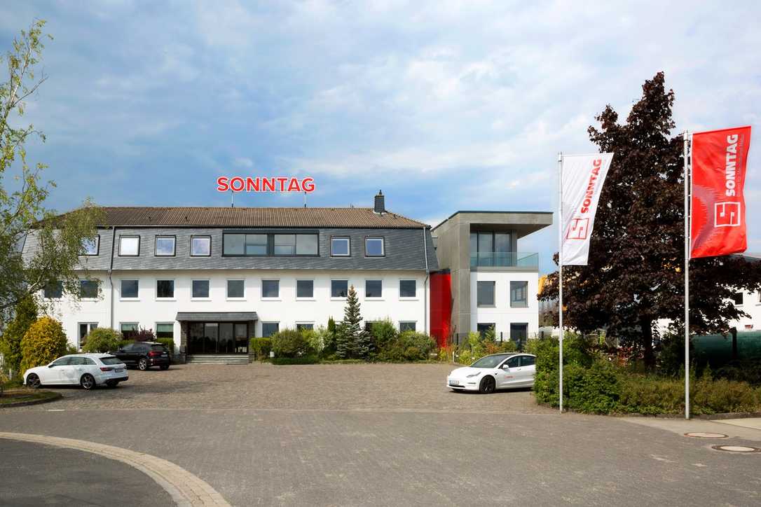 Sonntag feiert 90. Jubiläum Sonntag feiert 90. Jubiläum