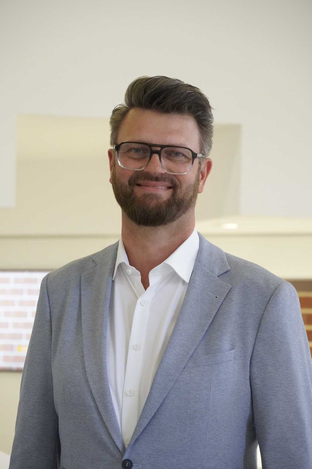 Jörg Flaßmann ist neuer Geschäftsführer Vertrieb bei Sievert Jörg Flaßmann ist neuer Geschäftsführer Vertrieb bei Sievert
