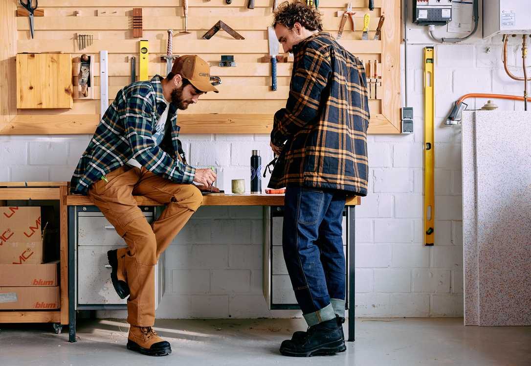 Arbeitskleidung im Herbst: Carhartt stellt neue Flanellhemden vor Arbeitskleidung im Herbst: Carhartt stellt neue Flanellhemden vor