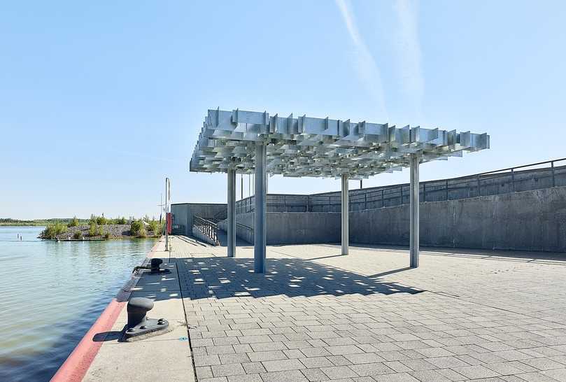 Das Kunstwerk Schattenspiel Zwenkau von Knoche Architekten wurde mit einer Belobigung ausgezeichnet. | Foto: Knoche Architekten/Michael Moser Images Das Kunstwerk Schattenspiel Zwenkau von Knoche Architekten wurde mit einer Belobigung ausgezeichnet. | Foto: Knoche Architekten/Michael Moser Images