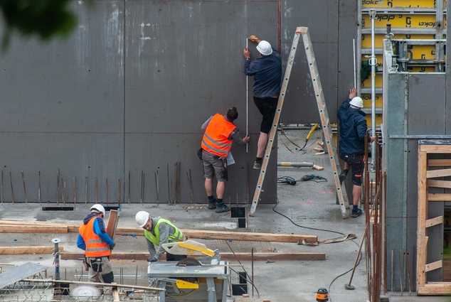 Streit um Arbeitskräfte: ZDB kritisiert Halbierung der Westbalkanregelung
