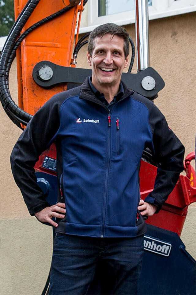 Lehnhoff-Marketingleiter Rainer Matz: „Wir nutzen die Phase, um die Produktion voll am Laufen zu halten und Lagerbestände intelligent aufzubauen.“ | Foto: Lehnhoff Lehnhoff-Marketingleiter Rainer Matz: „Wir nutzen die Phase, um die Produktion voll am Laufen zu halten und Lagerbestände intelligent aufzubauen.“ | Foto: Lehnhoff