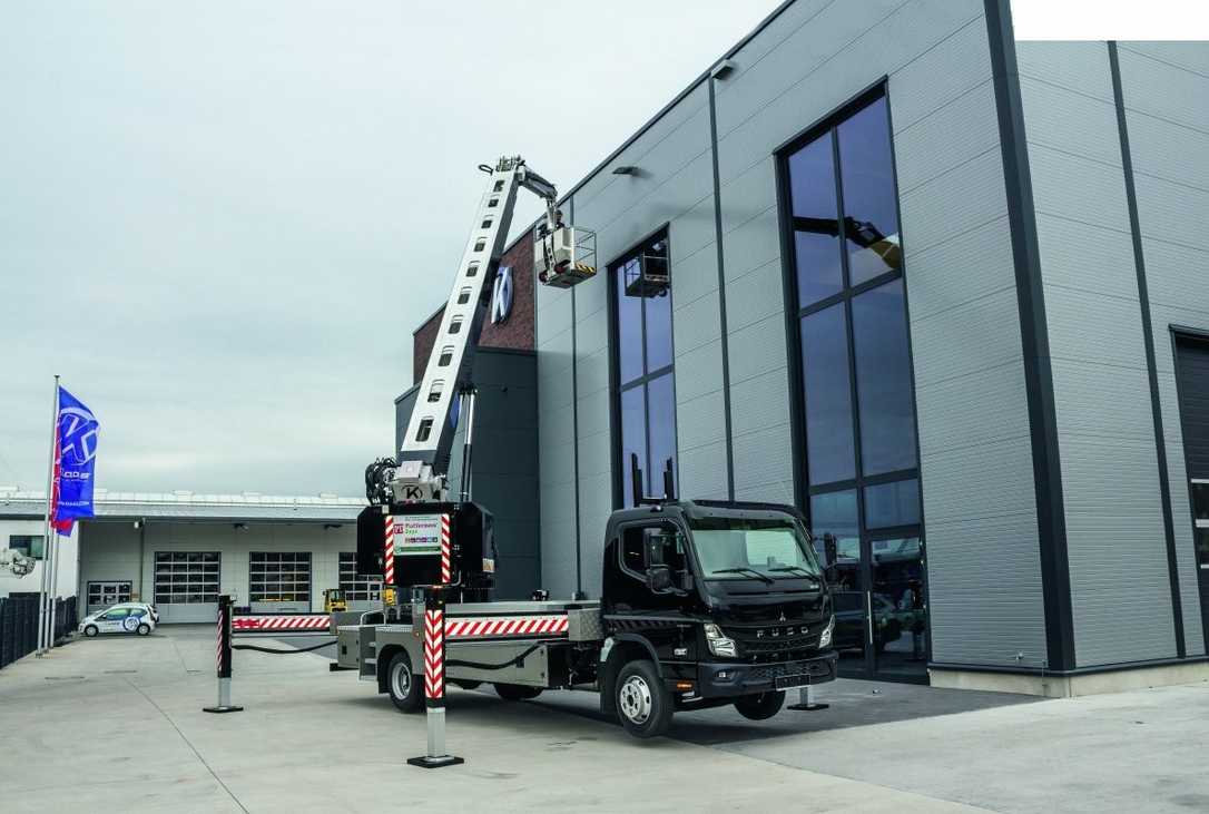 Klaas Aluminium-Autokrane K350 E K700 E K2300 Nordbau Neumünster Klaas Aluminium-Autokrane K350 E K700 E K2300 Nordbau Neumünster