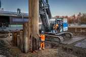 Liebherr LRB 19 setzt Spundwand in drei Tagen