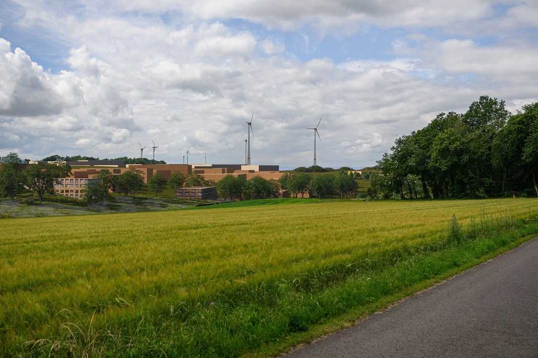 Baugewerbe kritisiert Sondervermögen: Streit um Infrastruktur-Milliarden Baugewerbe kritisiert Sondervermögen: Streit um Infrastruktur-Milliarden