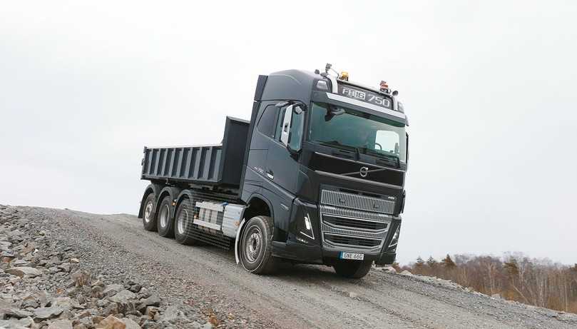 Fahrer werden sie lieben: Die neue Auto-Hold-Funktion hält den Lkw auch ohne Bremspedaltritt fest in Position. | Foto: Volvo Trucks Fahrer werden sie lieben: Die neue Auto-Hold-Funktion hält den Lkw auch ohne Bremspedaltritt fest in Position. | Foto: Volvo Trucks