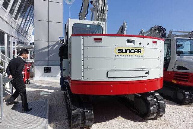 Der elektrisch angetriebene TB 1140E wurde auf dem Stand von Takeuchi und W. Schäfer präsentiert. Der elektrisch angetriebene TB 1140E wurde auf dem Stand von Takeuchi und W. Schäfer präsentiert.