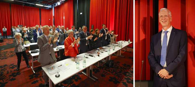 Ein besonderer Moment: Mit stehenden Ovationen verabschiedete die rbv-Mitgliederversammlung den scheidenden Hauptgeschäftsführer Dieter Hesselmann. | Foto: rbv/Sabine Grothues Ein besonderer Moment: Mit stehenden Ovationen verabschiedete die rbv-Mitgliederversammlung den scheidenden Hauptgeschäftsführer Dieter Hesselmann. | Foto: rbv/Sabine Grothues