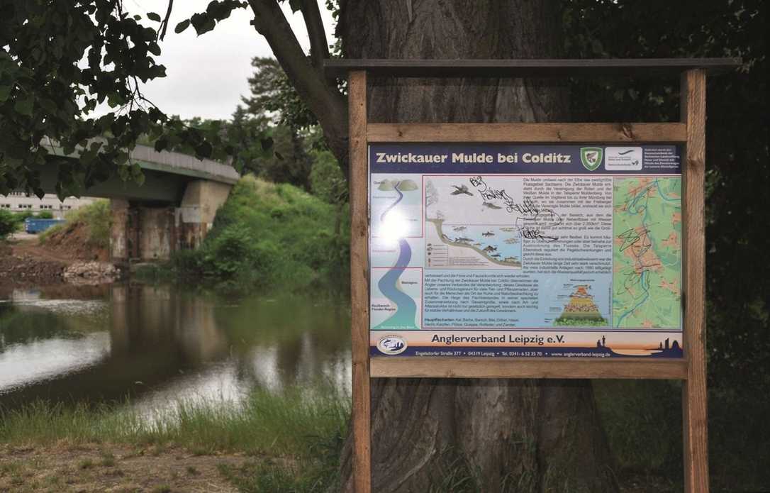 Wasserleitung unter Zwickauer Mulde zügig mit felstauglichem Bohrgerät verlegt Wasserleitung unter Zwickauer Mulde zügig mit felstauglichem Bohrgerät verlegt