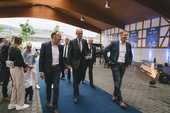 Kanzlerbesuch bei Vogt zum 100-jährigen Bestehen