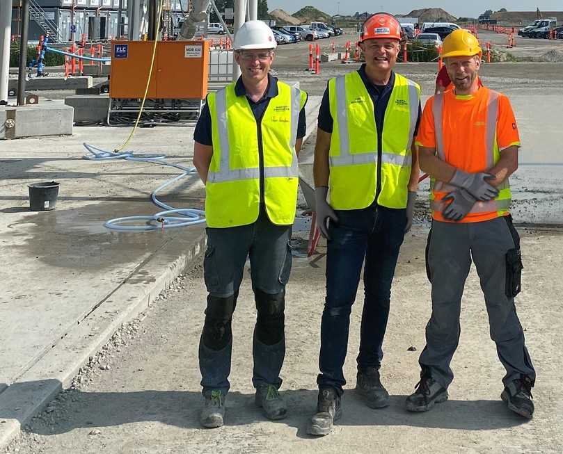 Das Projekt erforderte eine enge Zusammenarbeit zwischen Teams aus Dänemark und Deutschland (v.l.): Jens Qvist, Finn Møller Sørensen und Sebastian Dittmar, Produktmanager bei MBS. | Foto: Master Builders Solutions Das Projekt erforderte eine enge Zusammenarbeit zwischen Teams aus Dänemark und Deutschland (v.l.): Jens Qvist, Finn Møller Sørensen und Sebastian Dittmar, Produktmanager bei MBS. | Foto: Master Builders Solutions