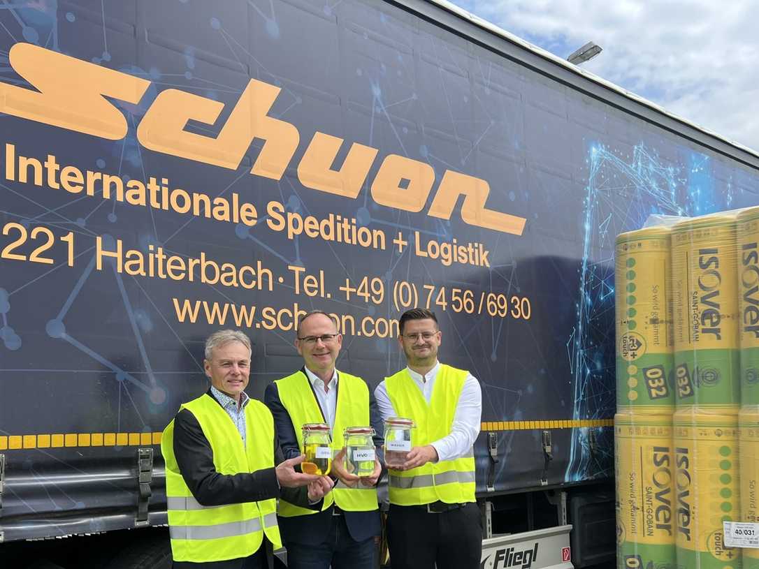 Baustoff-Hersteller Saint Gobain setzt bei der Logistik auf HVO100 Baustoff-Hersteller Saint Gobain setzt bei der Logistik auf HVO100