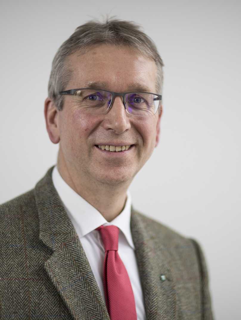 Dr. Reinhard Grandke, Hauptgeschäftsführer der DLG. „Wir sind davon überzeugt, dass wir zum Anmeldeschluss der Agritechnica 2022 im Spätsommer unseren Ausstellern die notwendige Perspektive und Planungssicherheit geben können.“ | Foto: DLG/ Felix Holland Dr. Reinhard Grandke, Hauptgeschäftsführer der DLG. „Wir sind davon überzeugt, dass wir zum Anmeldeschluss der Agritechnica 2022 im Spätsommer unseren Ausstellern die notwendige Perspektive und Planungssicherheit geben können.“ | Foto: DLG/ Felix Holland