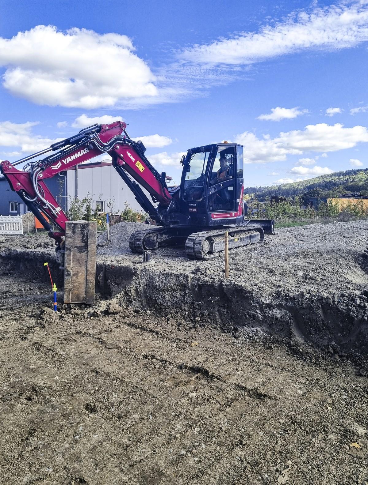 Firma Herz Transporte-Erdbau setzt in verschiedenen Einsatzbereichen auf Yanmar-Maschinen – wie den ViO80. | Foto: Yanmar Firma Herz Transporte-Erdbau setzt in verschiedenen Einsatzbereichen auf Yanmar-Maschinen – wie den ViO80. | Foto: Yanmar