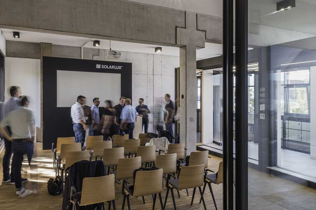 Messe BAU 2025: Glaselemente-Hersteller Solarlux cancelt Teilnahme Messe BAU 2025: Glaselemente-Hersteller Solarlux cancelt Teilnahme