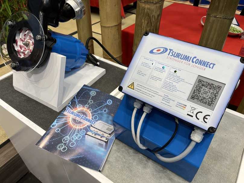 Zum Überwachen und Steuern sogar fremder Fabrikate hatte der Aussteller seine „smarte“ Netzlösung Tsurumi-Connect vor Ort installiert | Foto: Tsurumi Zum Überwachen und Steuern sogar fremder Fabrikate hatte der Aussteller seine „smarte“ Netzlösung Tsurumi-Connect vor Ort installiert | Foto: Tsurumi