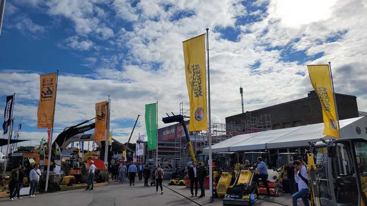 Neuer Fokus der Messe heißt „Holz Handwerk Zukunft“ Neuer Fokus der Messe heißt „Holz Handwerk Zukunft“