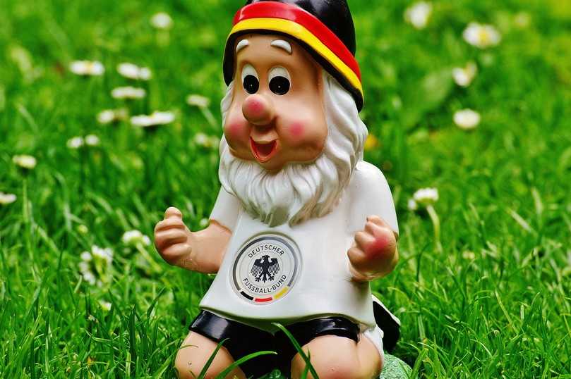 Ein Schmankerl für Garten- und Fußballfans: Das EM-Eröffnungsspiel Deutschland gegen Schottland wird auf der Landesgartenschau in Kirchheim übertragen. | Foto: Pixabay Ein Schmankerl für Garten- und Fußballfans: Das EM-Eröffnungsspiel Deutschland gegen Schottland wird auf der Landesgartenschau in Kirchheim übertragen. | Foto: Pixabay