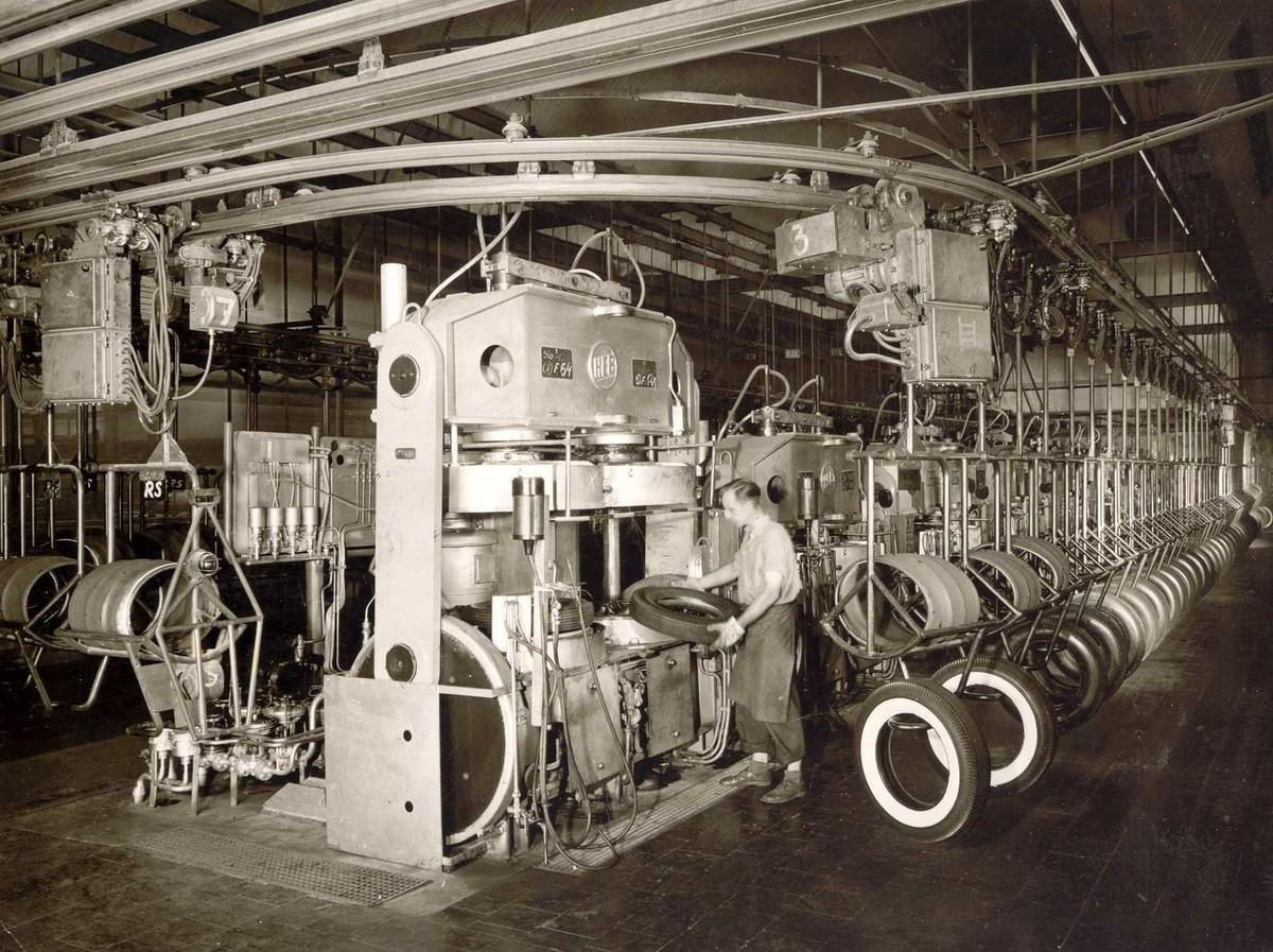 1958 zählte die Reifenproduktion bei Continental zu der modernsten. | Foto: Continental AG