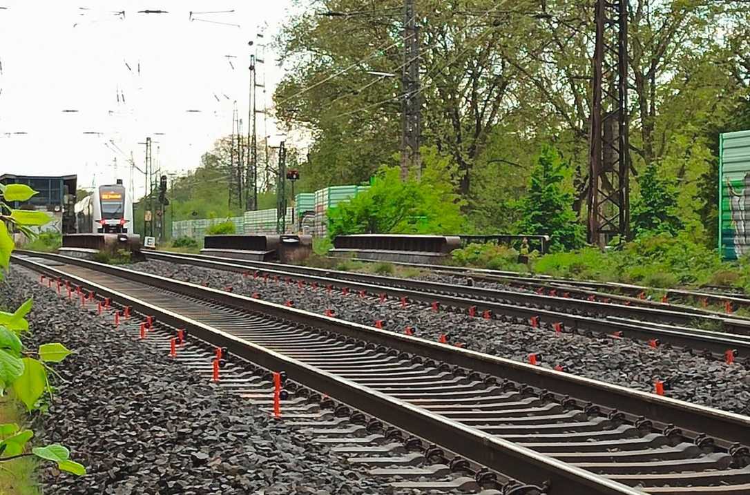 Bundeshaushalt 2025: Bauwirtschaft kritisiert geplante Bahnfinanzierung Bundeshaushalt 2025: Bauwirtschaft kritisiert geplante Bahnfinanzierung