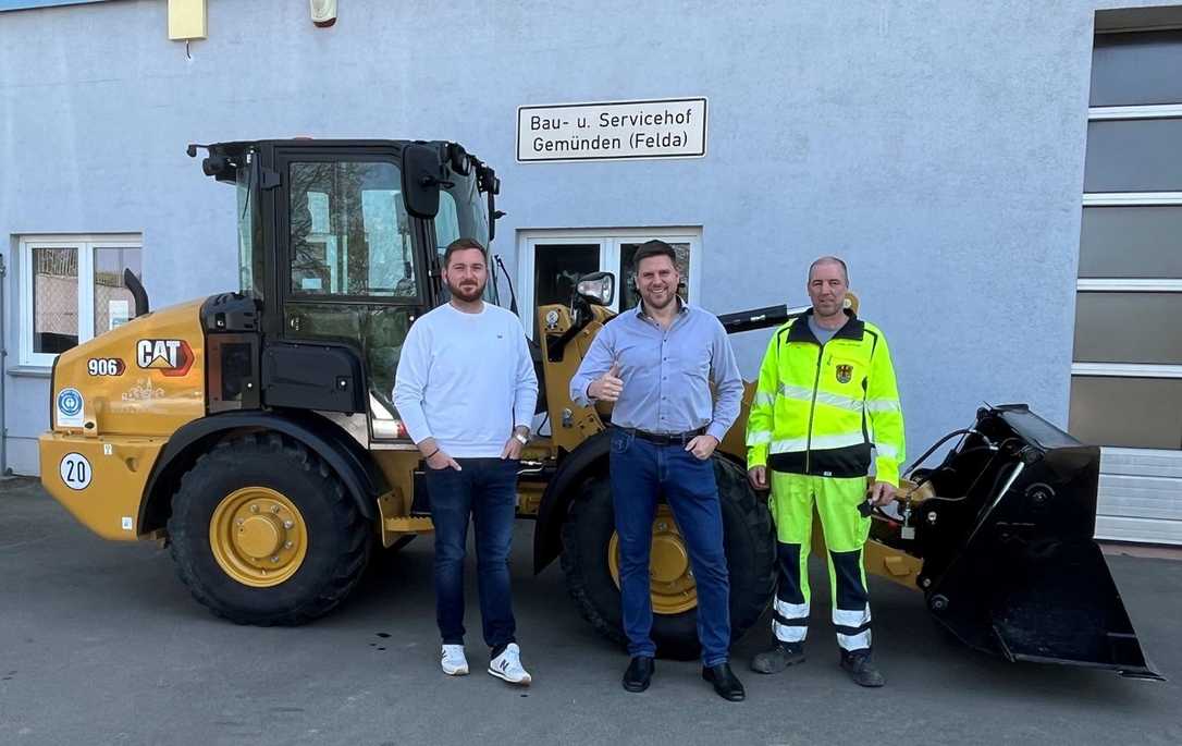 Caterpillar 906: Vielseitiger Radlader für Gemündens Bauhof Caterpillar 906: Vielseitiger Radlader für Gemündens Bauhof