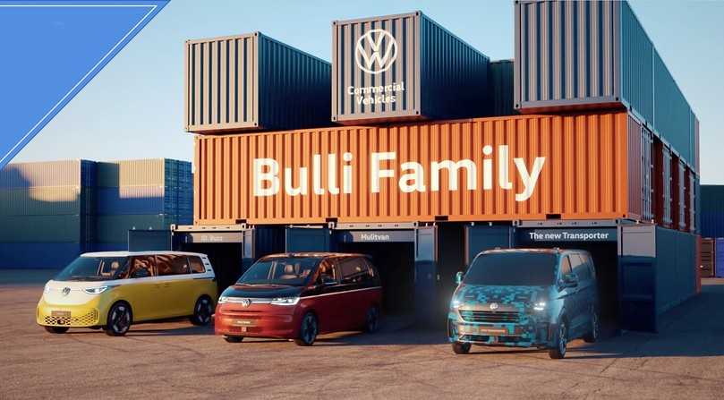 Das Bulli-Trio von Volkswagen Nutzfahrzeuge steht: ID. Buzz, Multivan und Transporter (v.l.) greifen ab 2024 gemeinsam im Markt an. | Foto: Volkswagen Nutzfahrzeuge Das Bulli-Trio von Volkswagen Nutzfahrzeuge steht: ID. Buzz, Multivan und Transporter (v.l.) greifen ab 2024 gemeinsam im Markt an. | Foto: Volkswagen Nutzfahrzeuge
