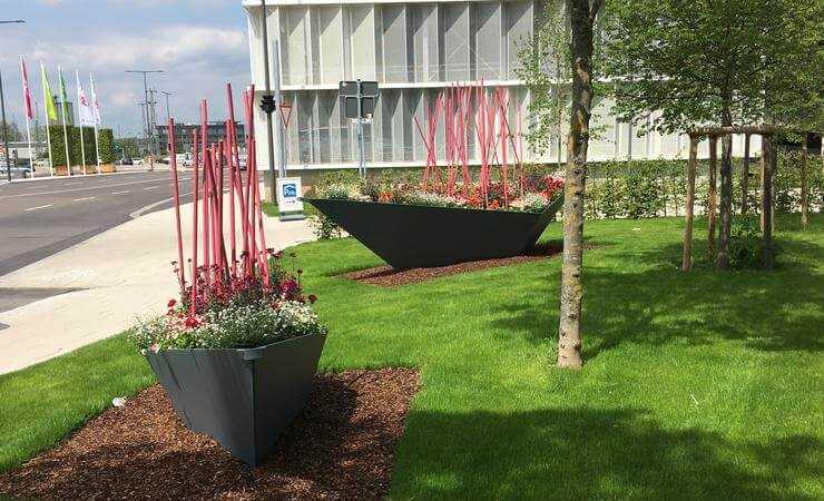 Besondere Pflanzkübel für die BUGA Besondere Pflanzkübel für die BUGA