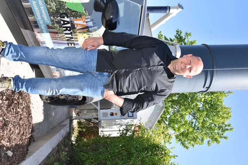 Philipp Erhardt: „Bei der RATL bin ich mittendrin an einem Ort, an dem Innovationen pulsieren und erlebbar werden.“ | Foto: Messe Karlsruhe Philipp Erhardt: „Bei der RATL bin ich mittendrin an einem Ort, an dem Innovationen pulsieren und erlebbar werden.“ | Foto: Messe Karlsruhe