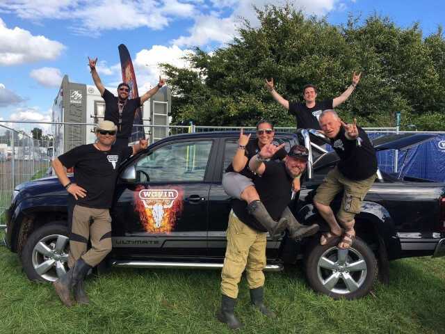 Das Wavin-Team ist bereit: In dem Campingbereich erwartet die Besucher eine Standfläche des Herstellers, wo sie sich die Produktwelt in gemütlicher Atmosphäre anschauen können. Das Wavin-Team ist bereit: In dem Campingbereich erwartet die Besucher eine Standfläche des Herstellers, wo sie sich die Produktwelt in gemütlicher Atmosphäre anschauen können.