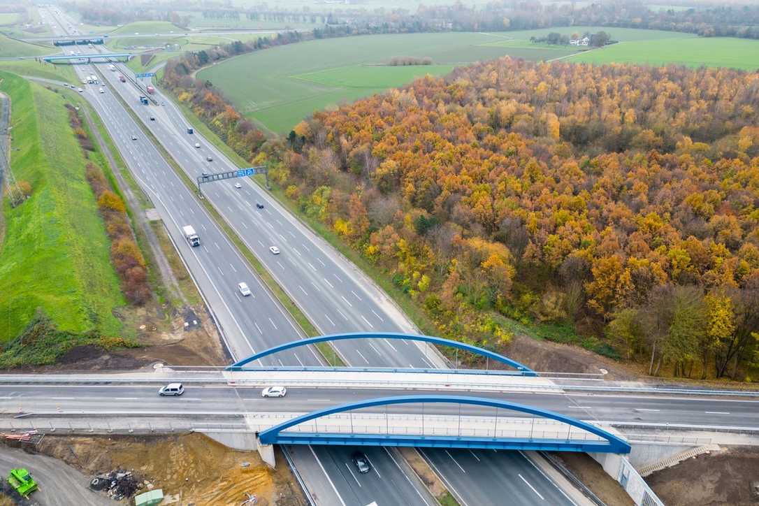 Verkehrswegebau: Bauwirtschaft wertet Regierungspläne als „sehr gutes Signal“ Verkehrswegebau: Bauwirtschaft wertet Regierungspläne als „sehr gutes Signal“