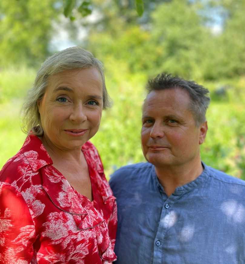 Beim Literatursommer auf der Landesgartenschau in Wangen treten am 9. Juli Tatort-Schauspielerin Christine Urspruch und Klang- und Performancekünstler Viz Michael Kremietz auf. | Foto: Landesgartenschau Wangen Beim Literatursommer auf der Landesgartenschau in Wangen treten am 9. Juli Tatort-Schauspielerin Christine Urspruch und Klang- und Performancekünstler Viz Michael Kremietz auf. | Foto: Landesgartenschau Wangen