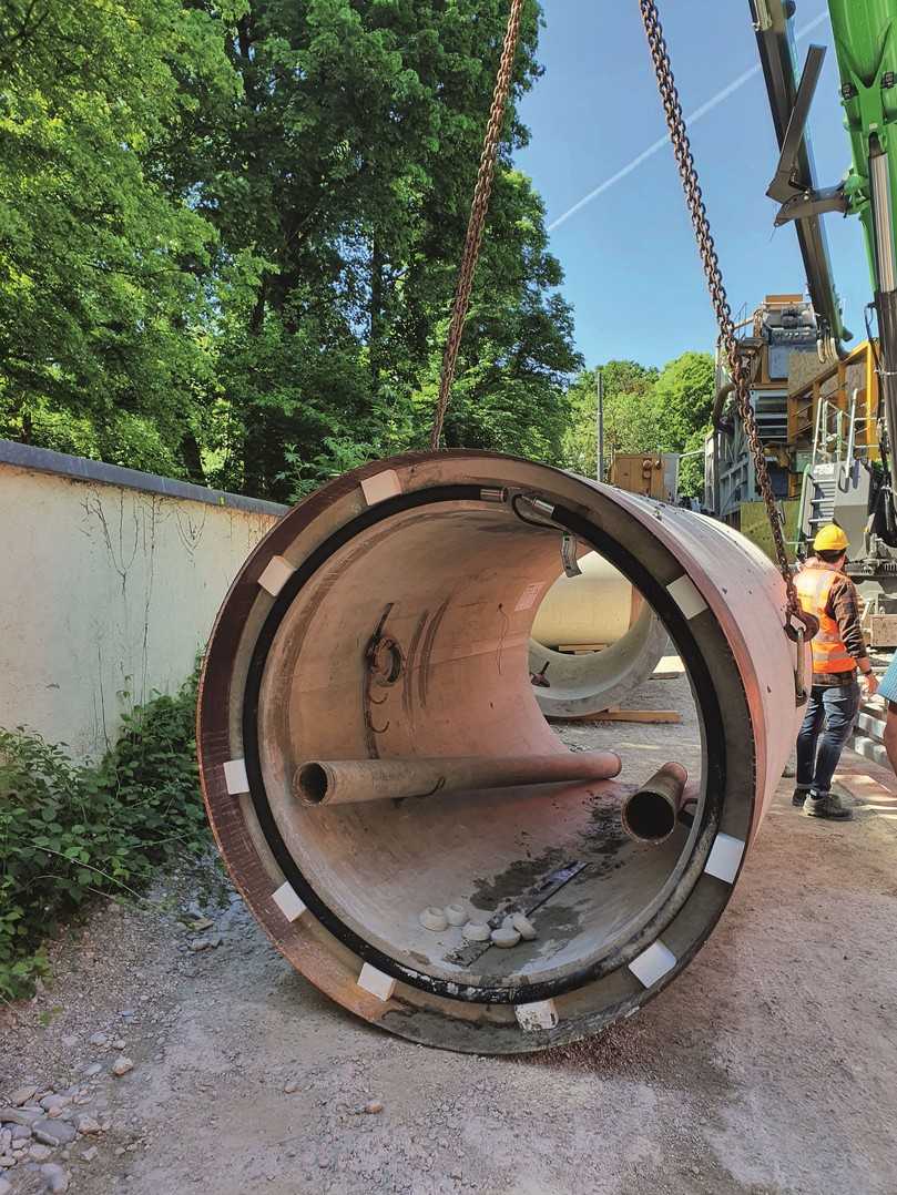 Die Hydraulische Fuge wurde in diesem Fall möglichst dicht an der Innenseite der Rohre angeordnet, um einen sauberen Innenabschluss der Rohrverbindung zu erreichen. | Foto: B_I/zu Eulenburg Die Hydraulische Fuge wurde in diesem Fall möglichst dicht an der Innenseite der Rohre angeordnet, um einen sauberen Innenabschluss der Rohrverbindung zu erreichen. | Foto: B_I/zu Eulenburg