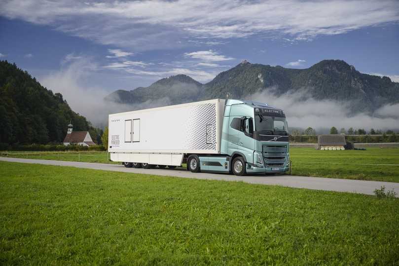 Der Volvo FH Electric geht recht leise auf Tour. Problematisch ist die Reichweite. | Foto: Volvo Trucks Der Volvo FH Electric geht recht leise auf Tour. Problematisch ist die Reichweite. | Foto: Volvo Trucks