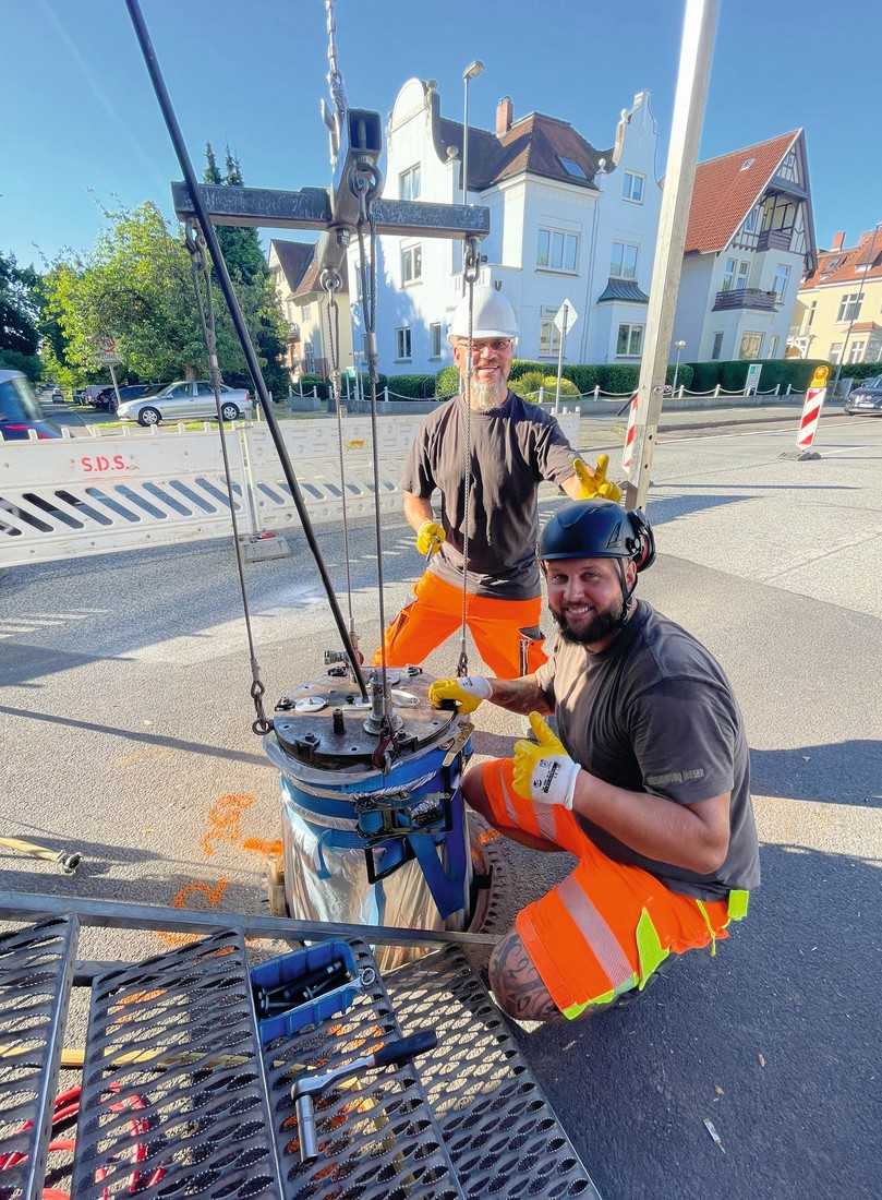 Die Installation des Vertiliner XR erfolgt analog zum Einbau des Standard-Vertiliner. | Foto: Rohrsanierung Jensen Die Installation des Vertiliner XR erfolgt analog zum Einbau des Standard-Vertiliner. | Foto: Rohrsanierung Jensen