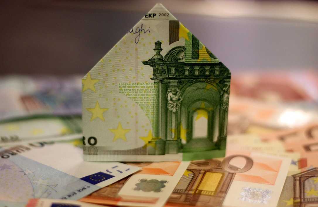 Gebäudesanierung: Baufirma bietet Bauwilligen maßgeschneiderte Finanzierung an Gebäudesanierung: Baufirma bietet Bauwilligen maßgeschneiderte Finanzierung an